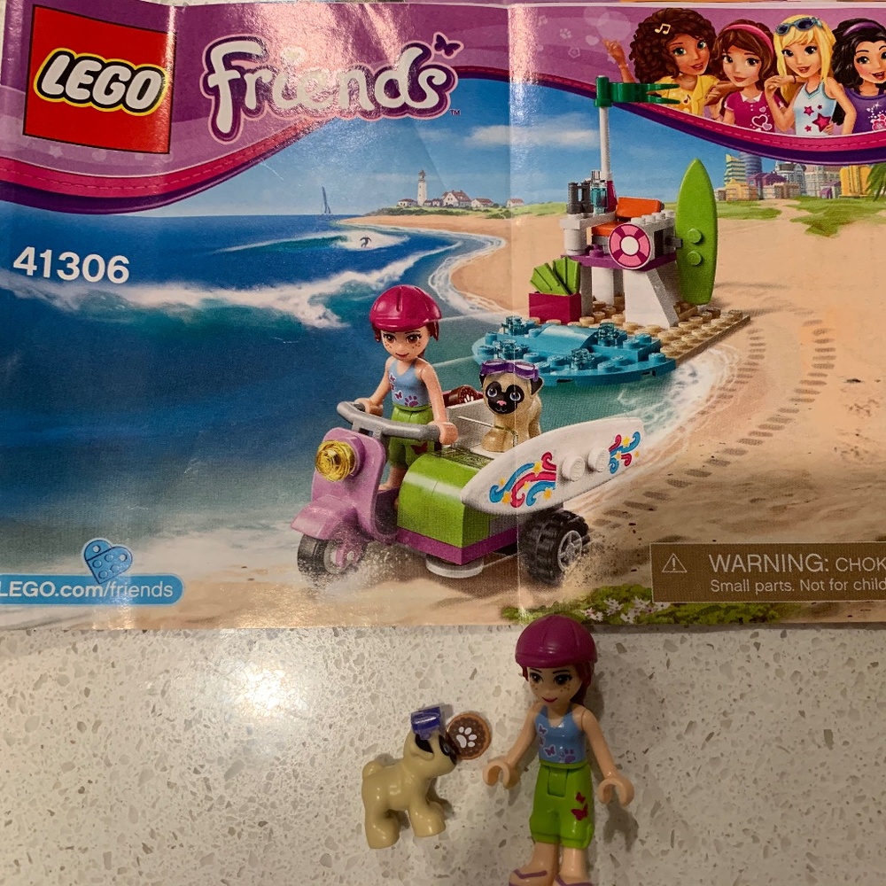 Lego Friends Mia's Beach Scooter 41306